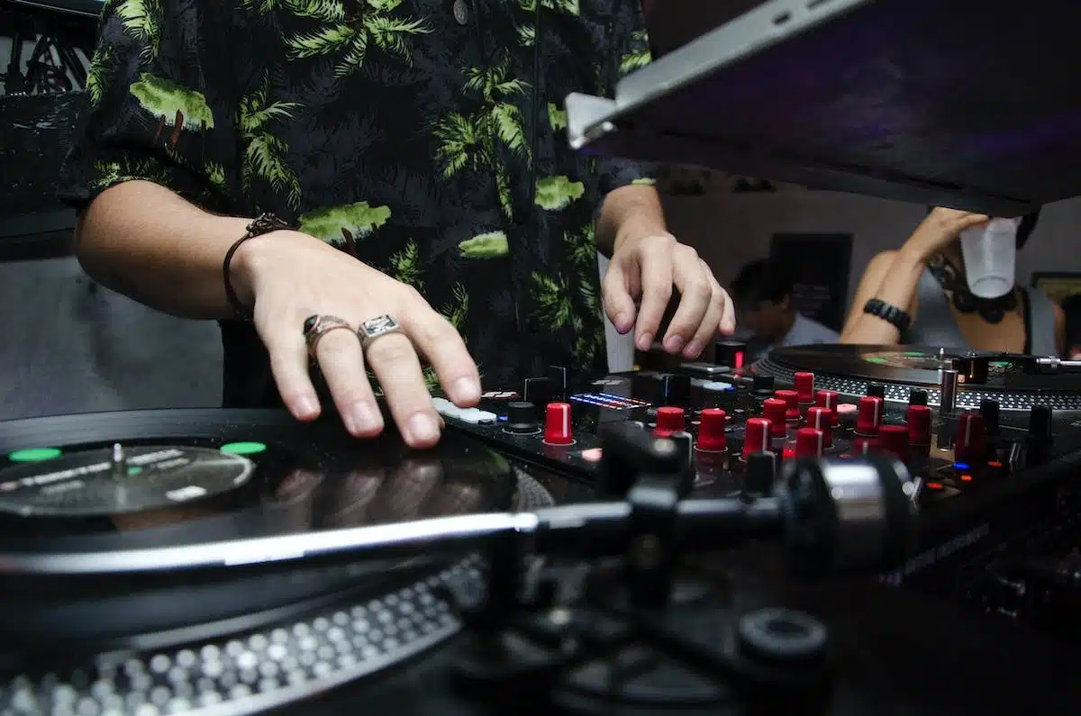 dj  événement