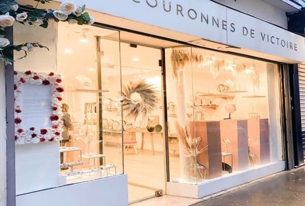 Une vitrine d'une boutique