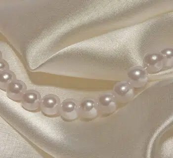 Un bracelet en perles de Tahiti pour accessoiriser votre tenue de mariage